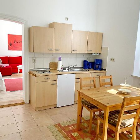 Gutshof Dubnitz - Ferienwohnung 1 "Carlo" 萨斯尼茨 外观 照片