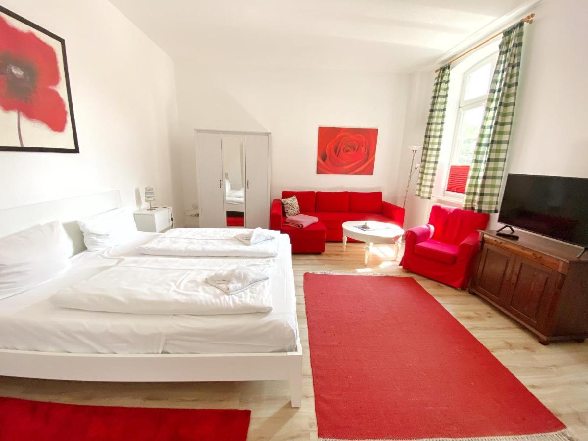 Gutshof Dubnitz - Ferienwohnung 1 "Carlo" 萨斯尼茨 外观 照片